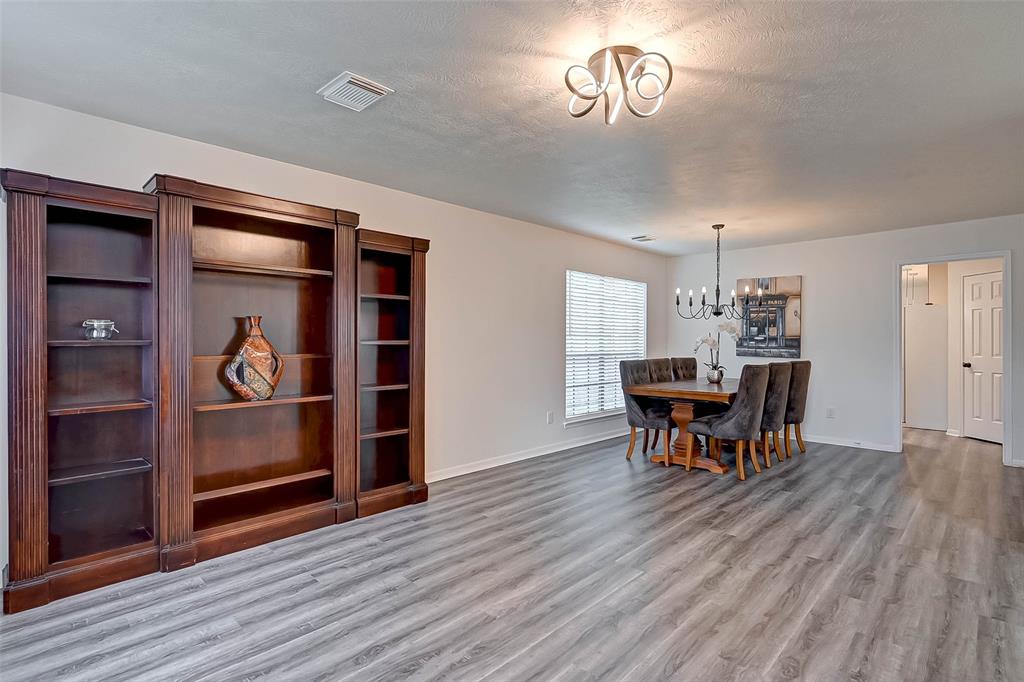 4411 2 Ireland Lane, Pasadena, Texas 77505, 4 Bedrooms Bedrooms, 4 Rooms Rooms,2 BathroomsBathrooms,Single-family,For Sale,Ireland,76049601