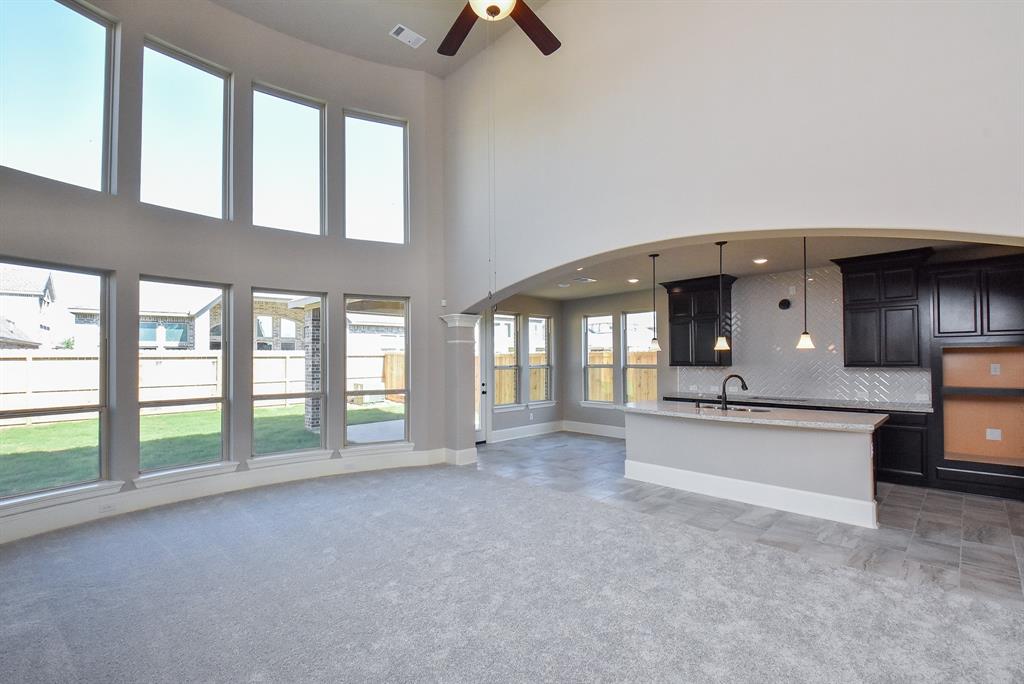 26615 2 Vega Pointe Lane, Richmond, Texas 77406, 5 Bedrooms Bedrooms, 11 Rooms Rooms,4 BathroomsBathrooms,Single-family,For Sale,Vega Pointe,59411317