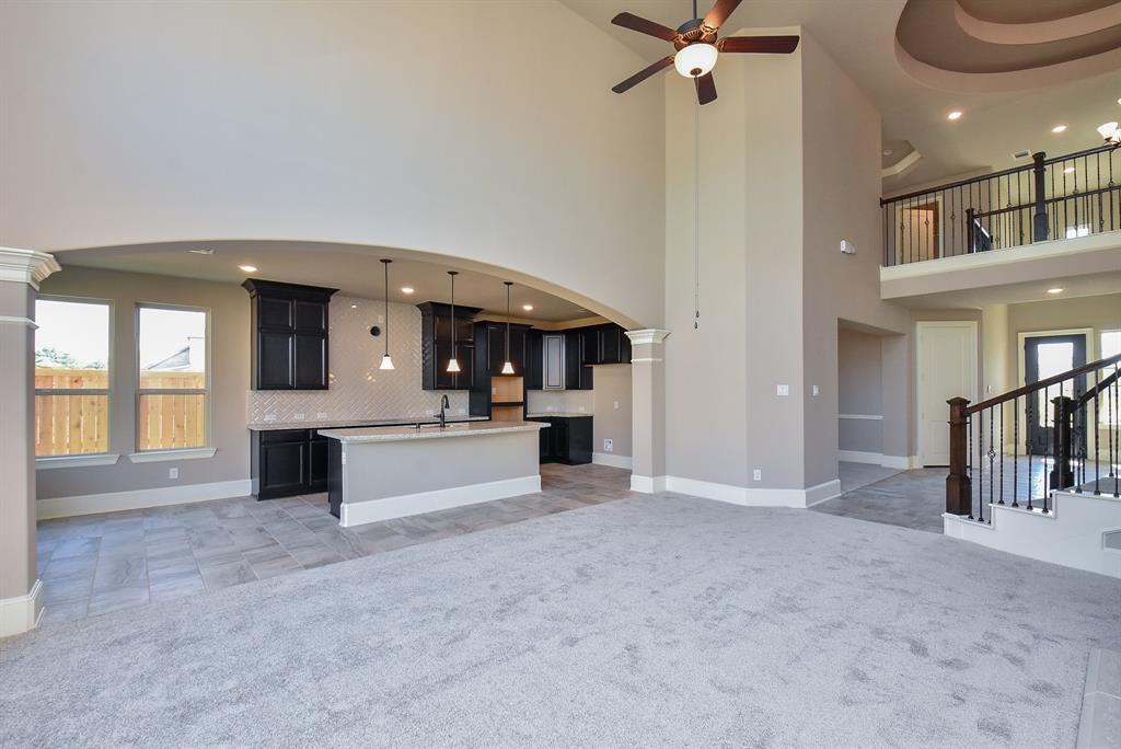 26615 2 Vega Pointe Lane, Richmond, Texas 77406, 5 Bedrooms Bedrooms, 11 Rooms Rooms,4 BathroomsBathrooms,Single-family,For Sale,Vega Pointe,59411317