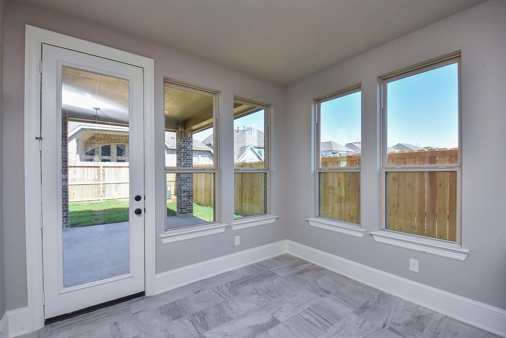26615 2 Vega Pointe Lane, Richmond, Texas 77406, 5 Bedrooms Bedrooms, 11 Rooms Rooms,4 BathroomsBathrooms,Single-family,For Sale,Vega Pointe,59411317
