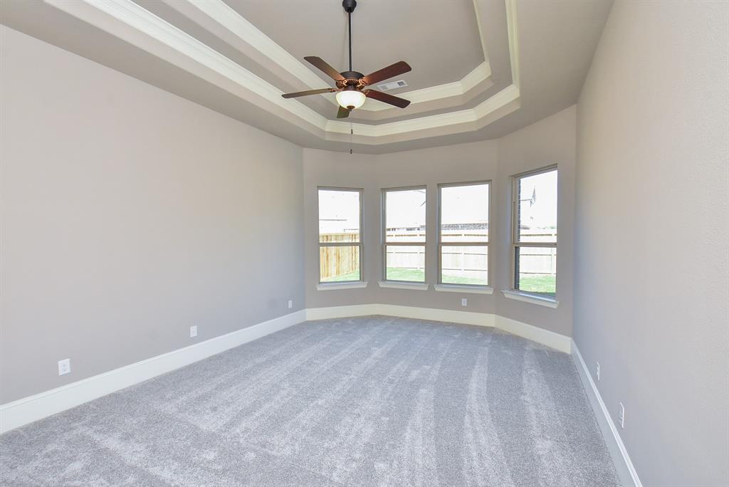 26615 2 Vega Pointe Lane, Richmond, Texas 77406, 5 Bedrooms Bedrooms, 11 Rooms Rooms,4 BathroomsBathrooms,Single-family,For Sale,Vega Pointe,59411317