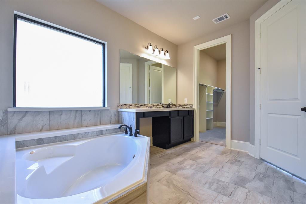26615 2 Vega Pointe Lane, Richmond, Texas 77406, 5 Bedrooms Bedrooms, 11 Rooms Rooms,4 BathroomsBathrooms,Single-family,For Sale,Vega Pointe,59411317