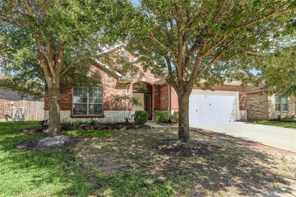 19406 Dickson Park Drive Spring, Texas Beautiful one story home in gated community! This 3 bed/2 bath home is freshly painted, has all new light fixtures, a new outdoor grill and a new refrigerator. It features an open floor plan, a home office/study, formal dining room, two secondary bedrooms adjacent to the game room/flex room and and a gas log fireplace in living room.