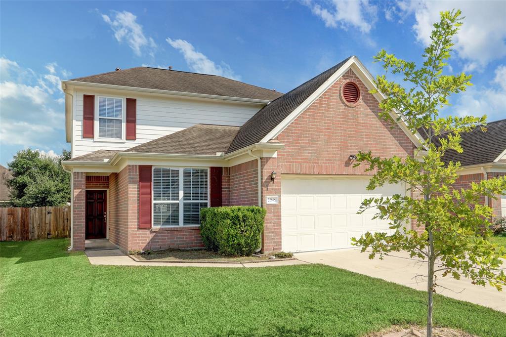 22618 Spring Crossing Drive Spring, Texas Beautiful two-story home in Park at Northgate Crossing. This home features all new appliances, fresh paint and flooring and a new outdoor grill! Open floor plan with kitchen, dining and living is great entertaining. Master retreat on first floor with built-in shelves, ensuite bath features separate bath and shower, dual sinks and walk-in closet. Upstairs you will find three large bedrooms and a large game room. Great location and access to I-45 and the Grand Parkway.