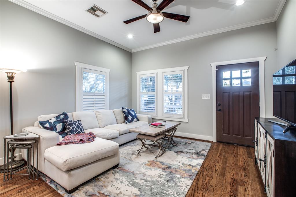 207 1 Vincent Street, Houston, Texas 77009, 2 Bedrooms Bedrooms, 4 Rooms Rooms,2 BathroomsBathrooms,Single-family,For Sale,Vincent,55590585