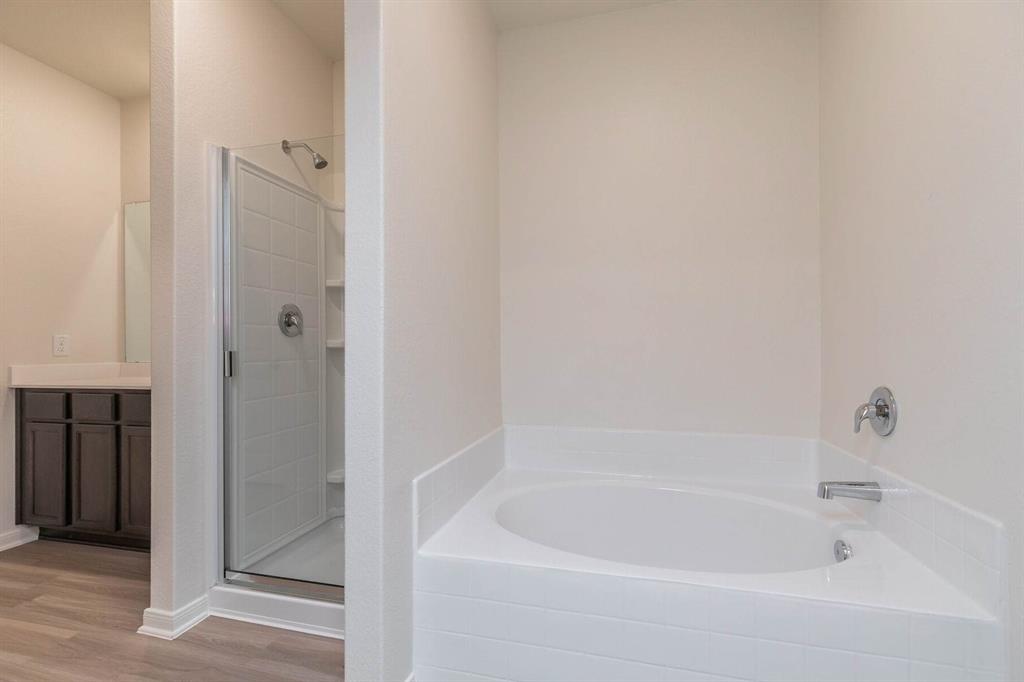 21338 2 Rachel Manor Drive, Hockley, Texas 77447, 5 Bedrooms Bedrooms, 10 Rooms Rooms,2 BathroomsBathrooms,Single-family,For Sale,Rachel Manor,70433757
