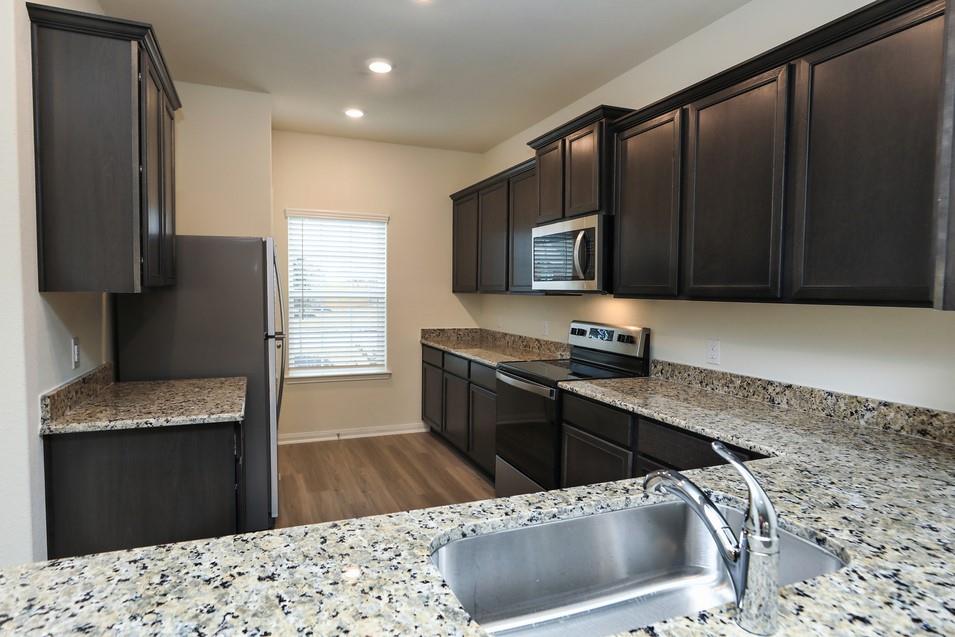 21338 2 Rachel Manor Drive, Hockley, Texas 77447, 5 Bedrooms Bedrooms, 10 Rooms Rooms,2 BathroomsBathrooms,Single-family,For Sale,Rachel Manor,70433757