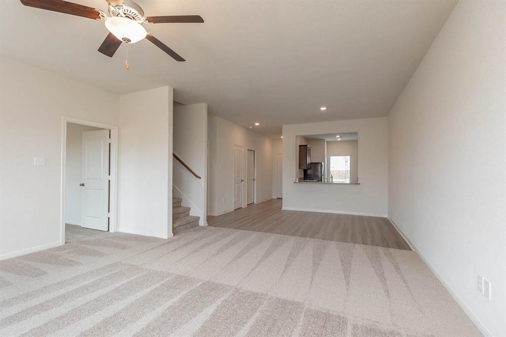 21338 2 Rachel Manor Drive, Hockley, Texas 77447, 5 Bedrooms Bedrooms, 10 Rooms Rooms,2 BathroomsBathrooms,Single-family,For Sale,Rachel Manor,70433757