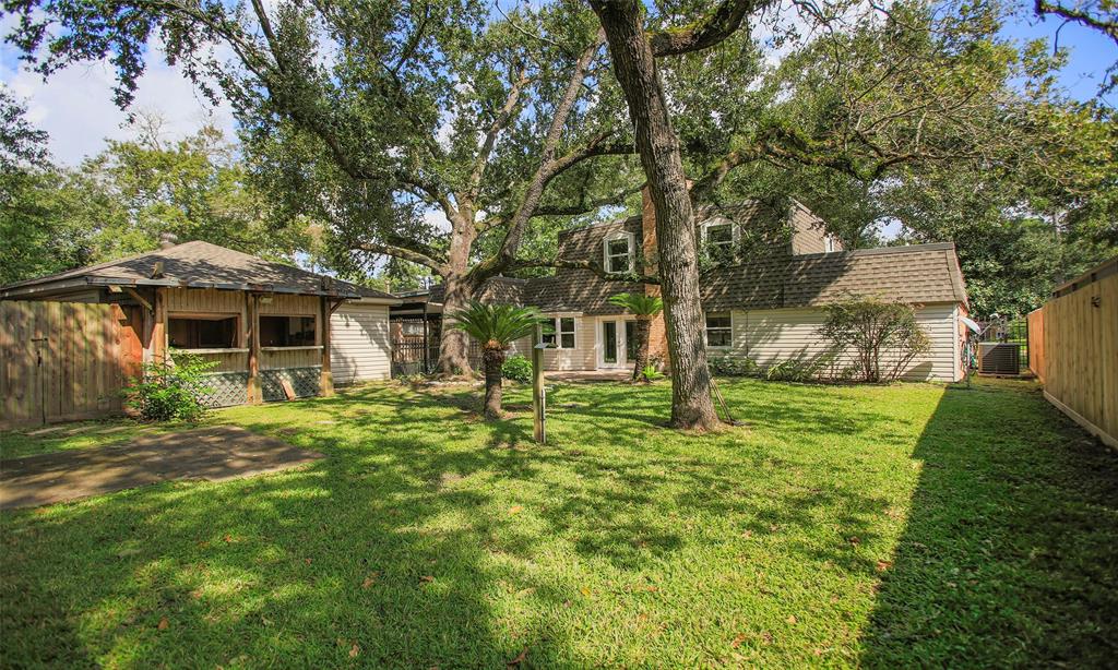 1923 2 Triway Lane, Houston, Texas 77043, 4 Bedrooms Bedrooms, 14 Rooms Rooms,2 BathroomsBathrooms,Single-family,For Sale,Triway,15191588