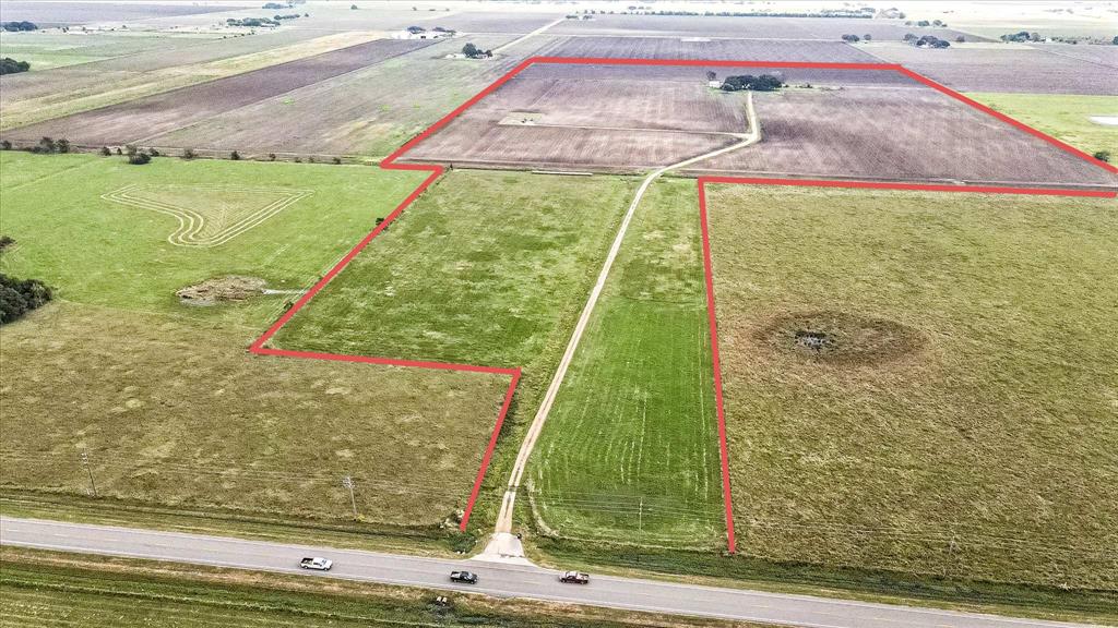 13707 1 FM 1489 Rd, Wallis, Texas 77485, 3 Bedrooms Bedrooms, 8 Rooms Rooms,2 BathroomsBathrooms,Country Homes/acreage,For Sale,FM 1489 Rd,83921648