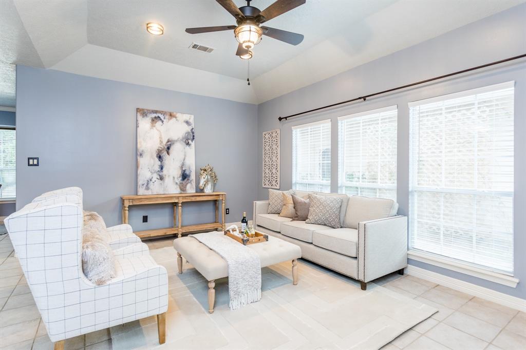 16675 2 Stonecrest Drive, Conroe, Texas 77302, 4 Bedrooms Bedrooms, 11 Rooms Rooms,3 BathroomsBathrooms,Single-family,For Sale,Stonecrest,77358450