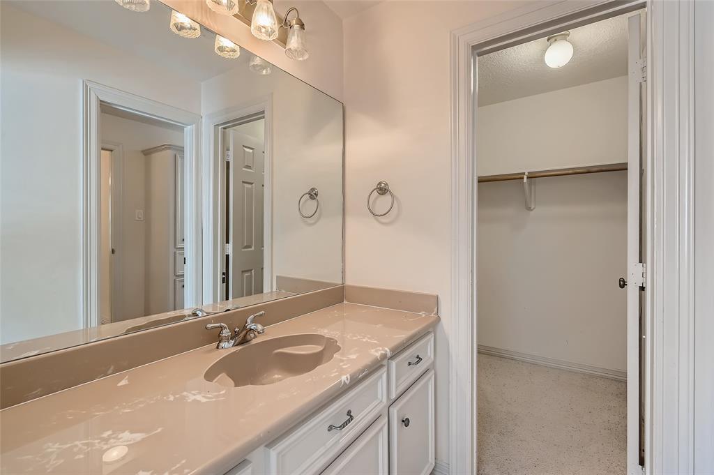 16675 2 Stonecrest Drive, Conroe, Texas 77302, 4 Bedrooms Bedrooms, 11 Rooms Rooms,3 BathroomsBathrooms,Single-family,For Sale,Stonecrest,77358450