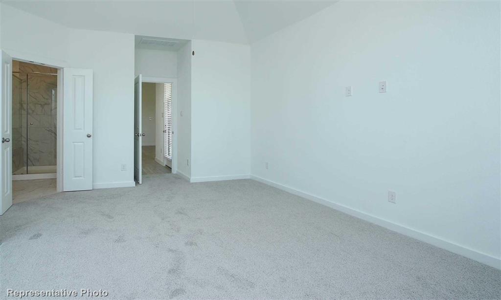 5015 2 Hazel Orchard Drive, Houston, Texas 77066, 4 Bedrooms Bedrooms, 4 Rooms Rooms,2 BathroomsBathrooms,Single-family,For Sale,Hazel Orchard,86539597