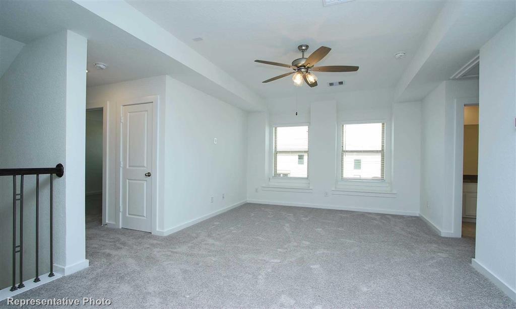 5015 2 Hazel Orchard Drive, Houston, Texas 77066, 4 Bedrooms Bedrooms, 4 Rooms Rooms,2 BathroomsBathrooms,Single-family,For Sale,Hazel Orchard,86539597