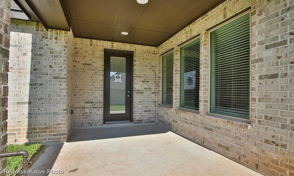 5015 2 Hazel Orchard Drive, Houston, Texas 77066, 4 Bedrooms Bedrooms, 4 Rooms Rooms,2 BathroomsBathrooms,Single-family,For Sale,Hazel Orchard,86539597