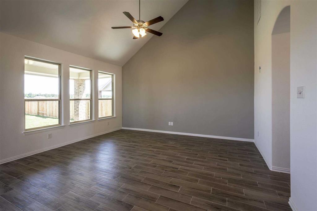 5015 2 Hazel Orchard Drive, Houston, Texas 77066, 4 Bedrooms Bedrooms, 4 Rooms Rooms,2 BathroomsBathrooms,Single-family,For Sale,Hazel Orchard,86539597