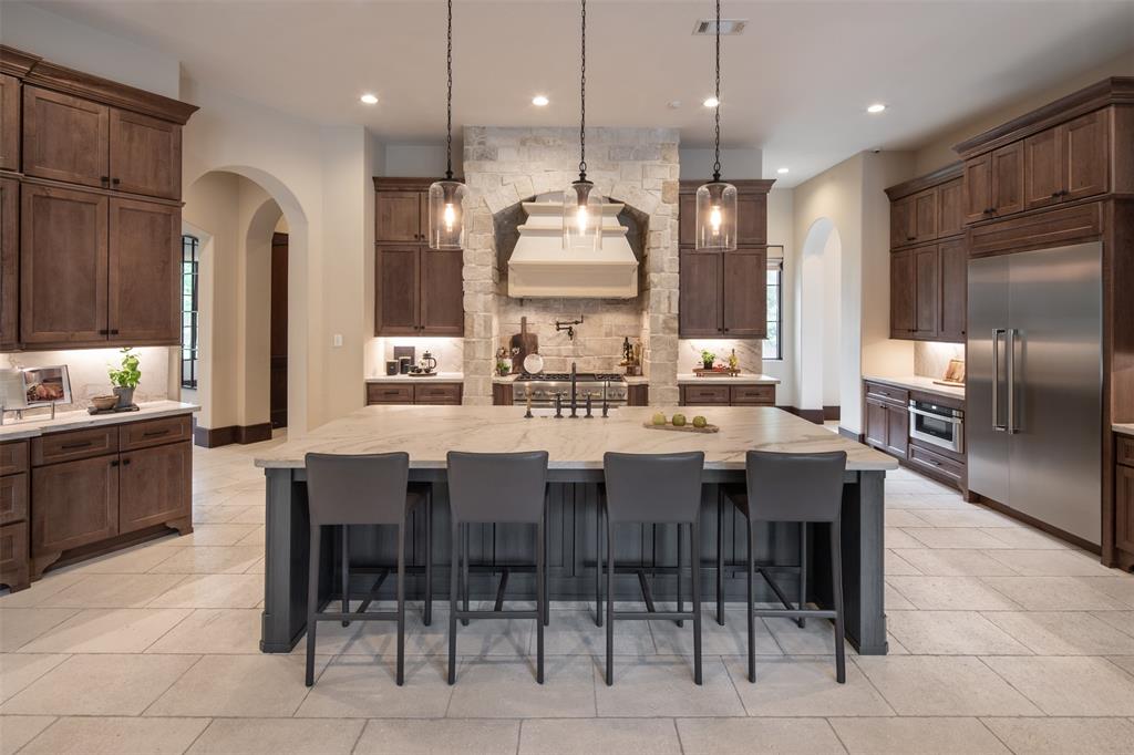 9 2 Gage Court, Houston, Texas 77024, 5 Bedrooms Bedrooms, 14 Rooms Rooms,6 BathroomsBathrooms,Single-family,For Sale,Gage,78565143