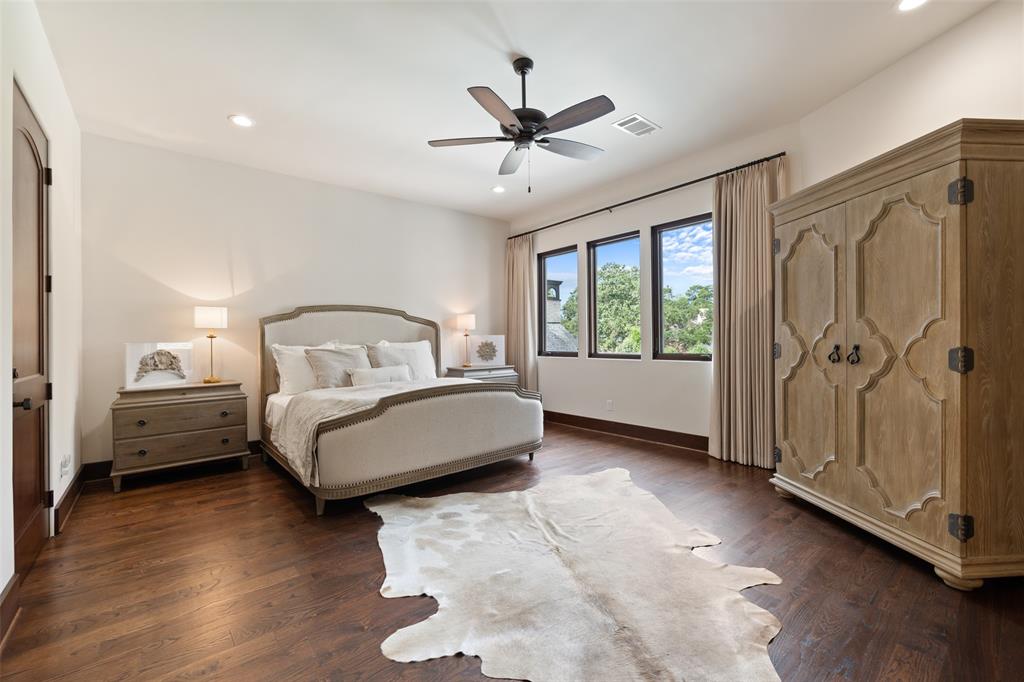 9 2 Gage Court, Houston, Texas 77024, 5 Bedrooms Bedrooms, 14 Rooms Rooms,6 BathroomsBathrooms,Single-family,For Sale,Gage,78565143