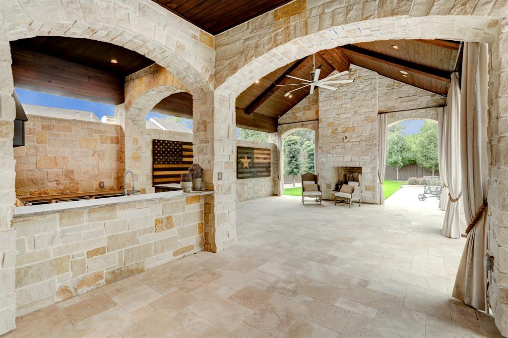 9 2 Gage Court, Houston, Texas 77024, 5 Bedrooms Bedrooms, 14 Rooms Rooms,6 BathroomsBathrooms,Single-family,For Sale,Gage,78565143