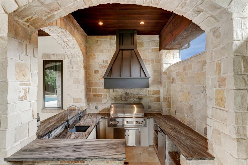 9 2 Gage Court, Houston, Texas 77024, 5 Bedrooms Bedrooms, 14 Rooms Rooms,6 BathroomsBathrooms,Single-family,For Sale,Gage,78565143