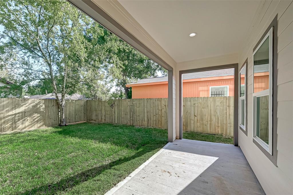 3641 2 Lydia Street, Houston, Texas 77021, 3 Bedrooms Bedrooms, 5 Rooms Rooms,2 BathroomsBathrooms,Single-family,For Sale,Lydia,49787567