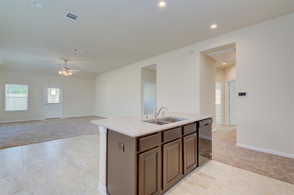 6115 1 Patton Lane, Pearland, Texas 77584, 3 Bedrooms Bedrooms, 6 Rooms Rooms,2 BathroomsBathrooms,Single-family,For Sale,Patton,56512358