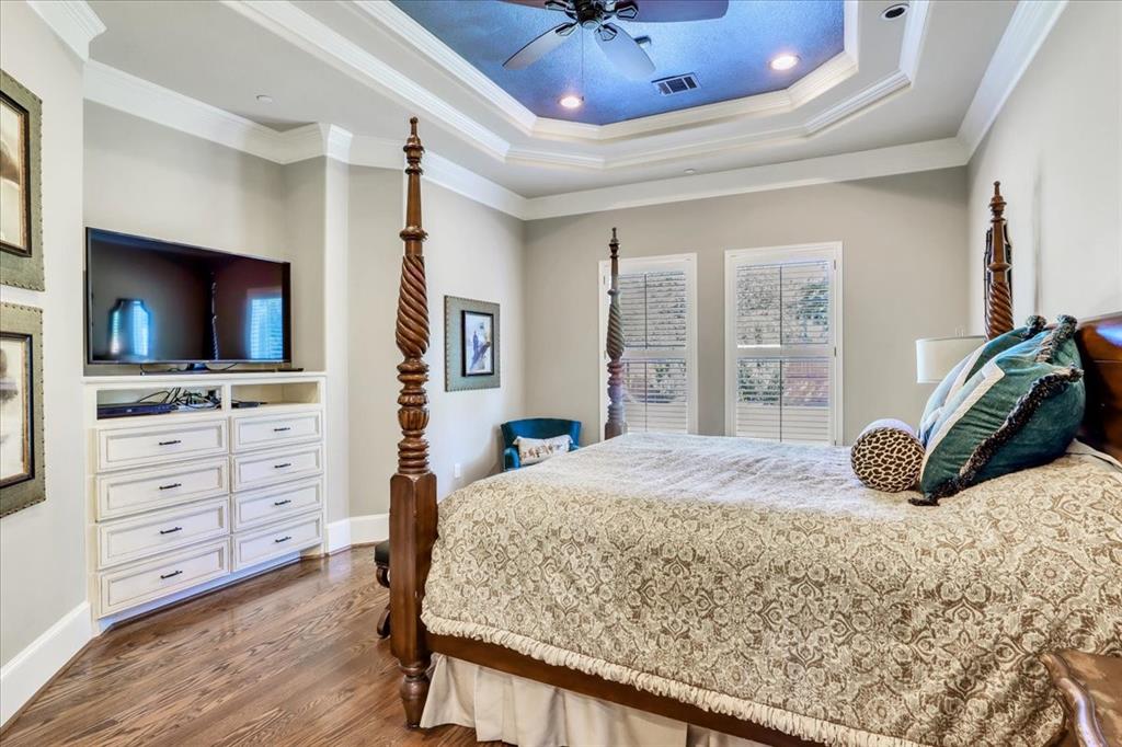 8806 2 Merlin Drive, Spring Valley Village, Texas 77055, 3 Bedrooms Bedrooms, 13 Rooms Rooms,2 BathroomsBathrooms,Single-family,For Sale,Merlin,66561022