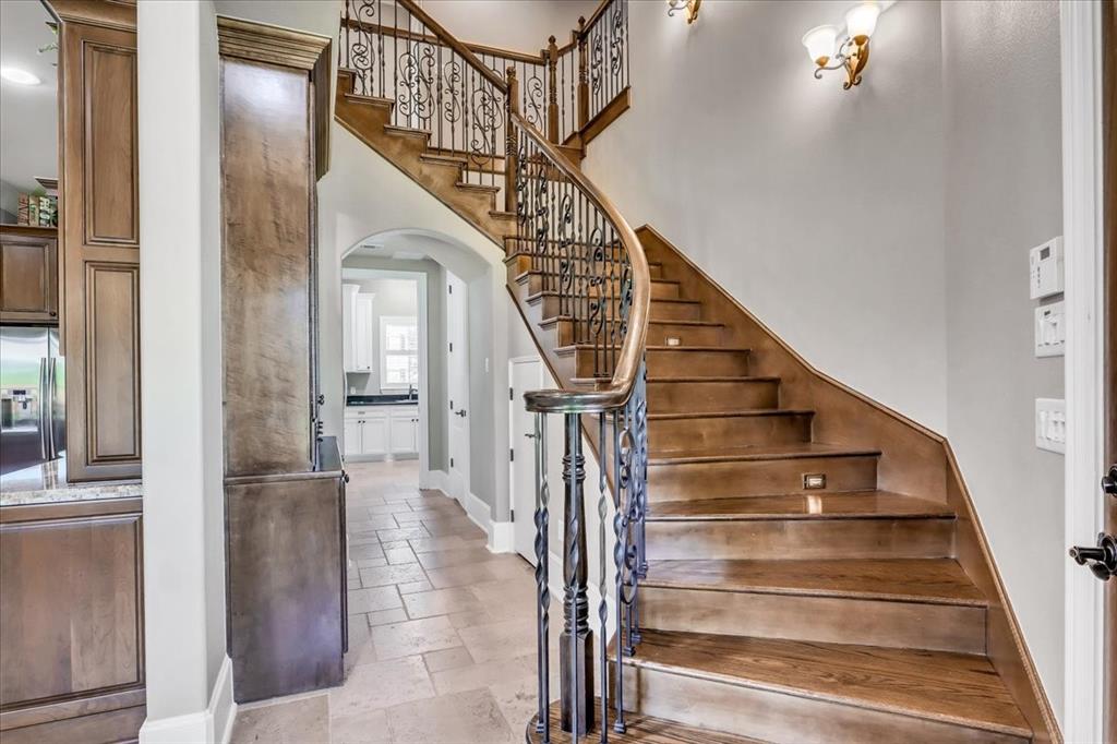 8806 2 Merlin Drive, Spring Valley Village, Texas 77055, 3 Bedrooms Bedrooms, 13 Rooms Rooms,2 BathroomsBathrooms,Single-family,For Sale,Merlin,66561022