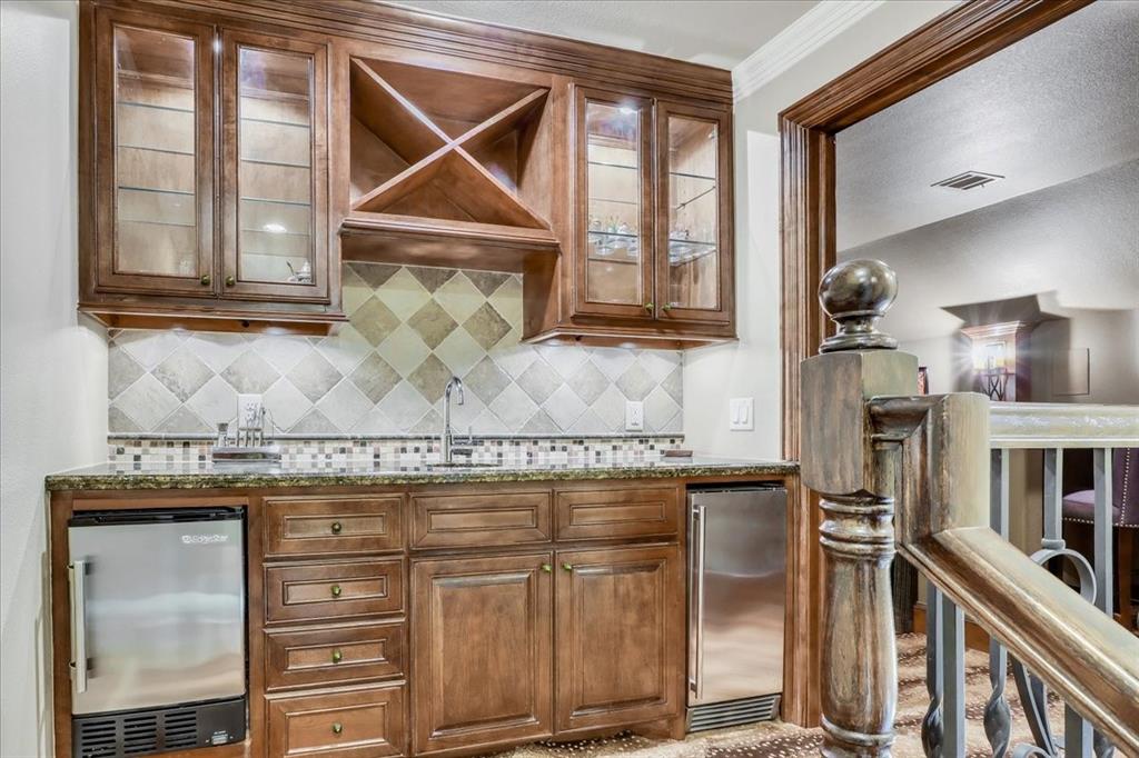 8806 2 Merlin Drive, Spring Valley Village, Texas 77055, 3 Bedrooms Bedrooms, 13 Rooms Rooms,2 BathroomsBathrooms,Single-family,For Sale,Merlin,66561022