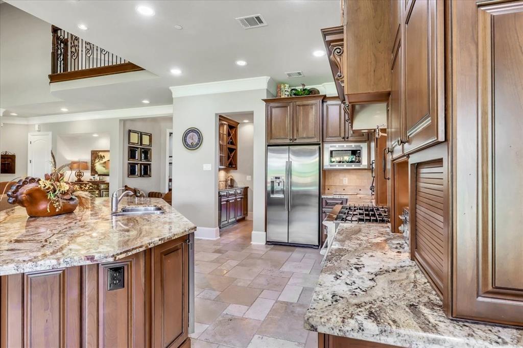 8806 2 Merlin Drive, Spring Valley Village, Texas 77055, 3 Bedrooms Bedrooms, 13 Rooms Rooms,2 BathroomsBathrooms,Single-family,For Sale,Merlin,66561022