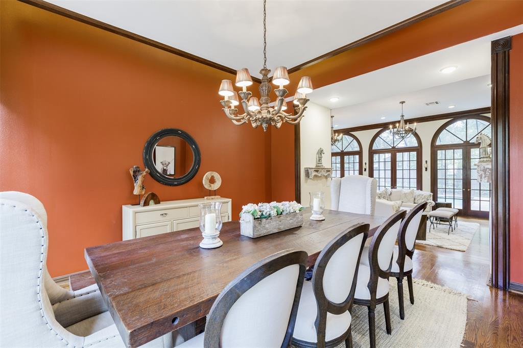 11707 1 Wendover Lane, Bunker Hill Village, Texas 77024, 5 Bedrooms Bedrooms, 15 Rooms Rooms,4 BathroomsBathrooms,Single-family,For Sale,Wendover,79292860