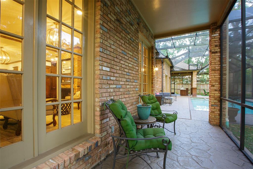 11707 1 Wendover Lane, Bunker Hill Village, Texas 77024, 5 Bedrooms Bedrooms, 15 Rooms Rooms,4 BathroomsBathrooms,Single-family,For Sale,Wendover,79292860
