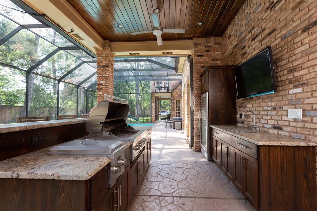 11707 1 Wendover Lane, Bunker Hill Village, Texas 77024, 5 Bedrooms Bedrooms, 15 Rooms Rooms,4 BathroomsBathrooms,Single-family,For Sale,Wendover,79292860