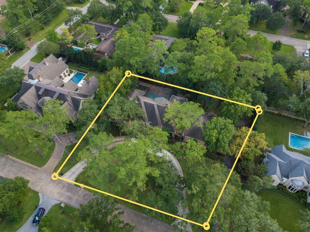 11707 1 Wendover Lane, Bunker Hill Village, Texas 77024, 5 Bedrooms Bedrooms, 15 Rooms Rooms,4 BathroomsBathrooms,Single-family,For Sale,Wendover,79292860