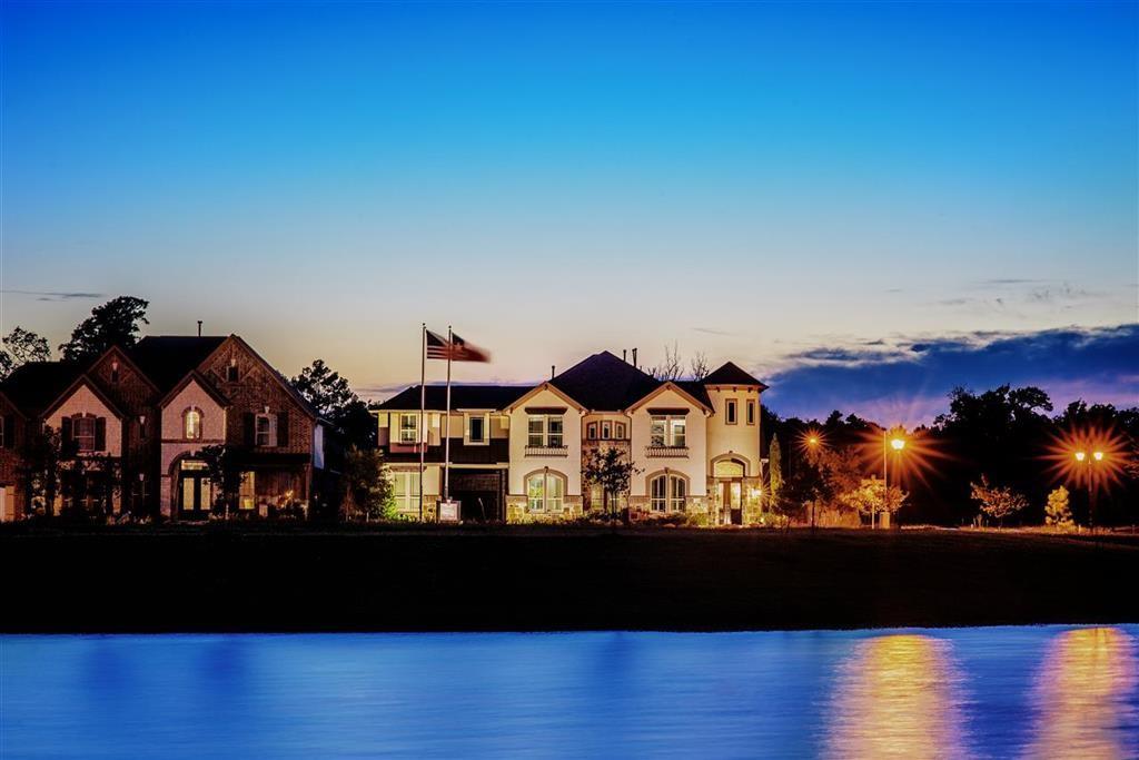 24554 1 Carleton Lake Lane, Tomball, Texas 77375, 4 Bedrooms Bedrooms, 8 Rooms Rooms,3 BathroomsBathrooms,Single-family,For Sale,Carleton Lake,52345393