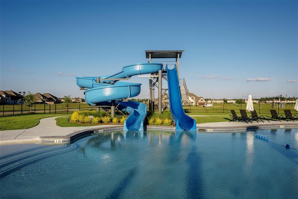 24554 1 Carleton Lake Lane, Tomball, Texas 77375, 4 Bedrooms Bedrooms, 8 Rooms Rooms,3 BathroomsBathrooms,Single-family,For Sale,Carleton Lake,52345393