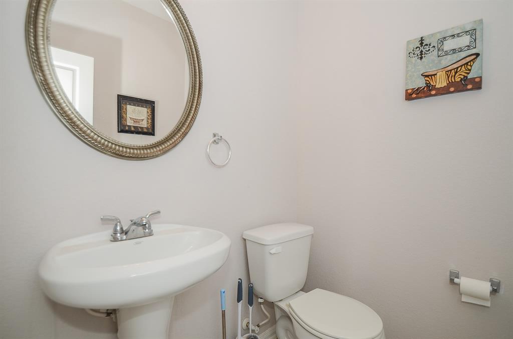 10202 2 Humphrey Green Drive, Rosharon, Texas 77583, 4 Bedrooms Bedrooms, 6 Rooms Rooms,2 BathroomsBathrooms,Single-family,For Sale,Humphrey Green,81067087