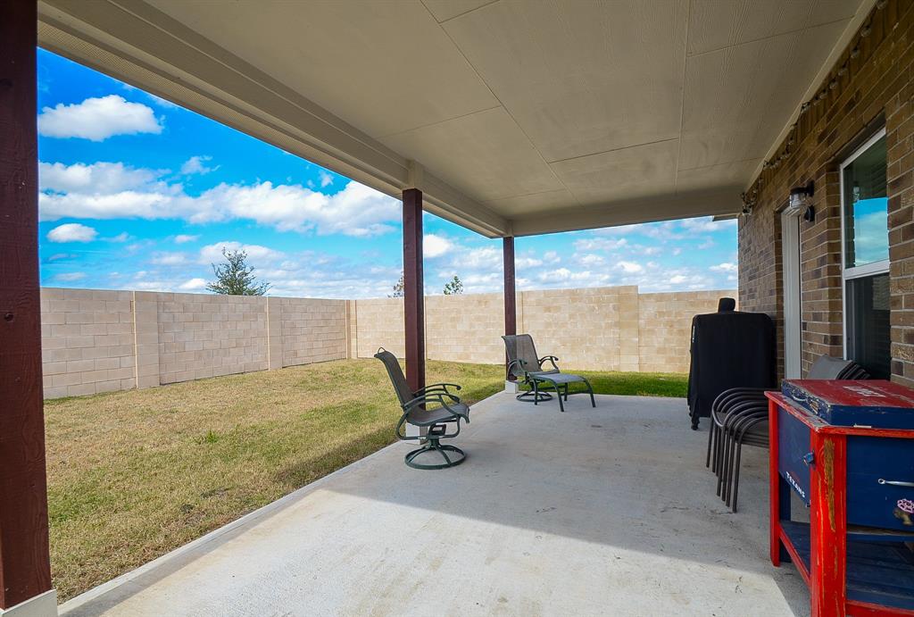10202 2 Humphrey Green Drive, Rosharon, Texas 77583, 4 Bedrooms Bedrooms, 6 Rooms Rooms,2 BathroomsBathrooms,Single-family,For Sale,Humphrey Green,81067087