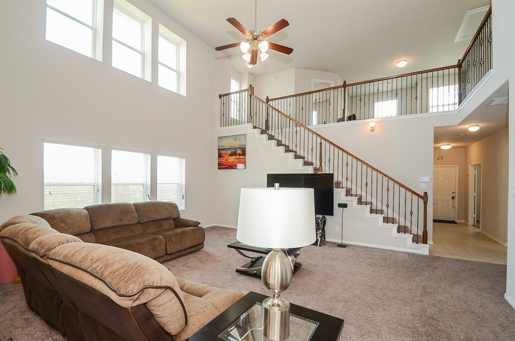 10202 2 Humphrey Green Drive, Rosharon, Texas 77583, 4 Bedrooms Bedrooms, 6 Rooms Rooms,2 BathroomsBathrooms,Single-family,For Sale,Humphrey Green,81067087