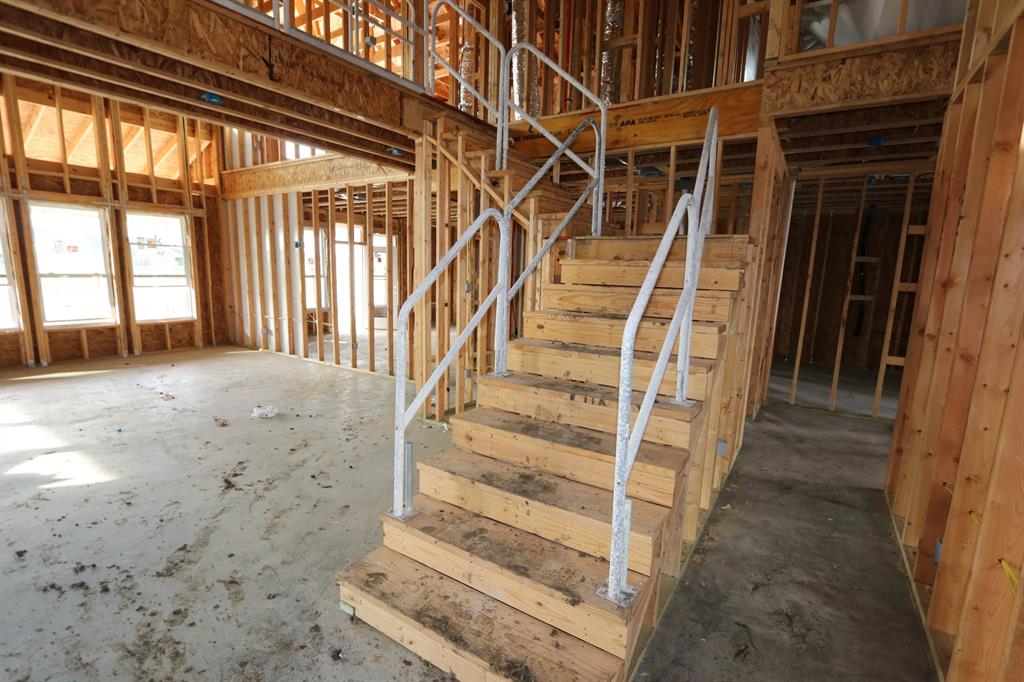 205 2 Coleman Wake Lane, La Porte, Texas 77571, 5 Bedrooms Bedrooms, 11 Rooms Rooms,4 BathroomsBathrooms,Single-family,For Sale,Coleman Wake,85717151