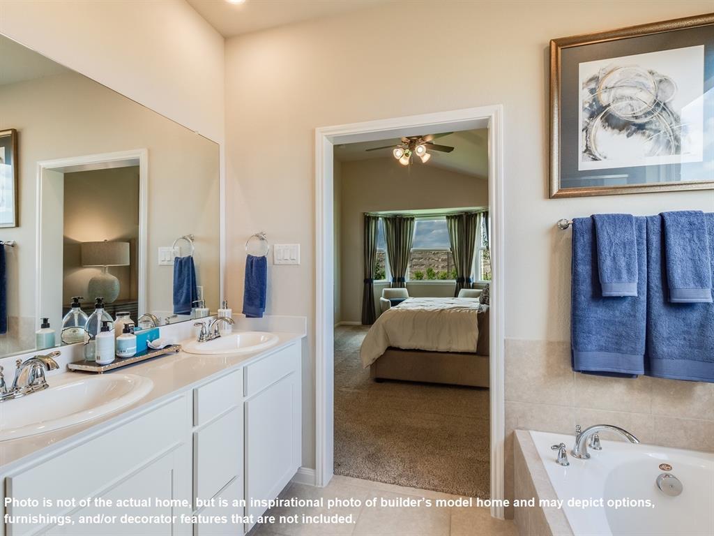 10723 2 Cliffs View Drive, Iowa Colony, Texas 77583, 4 Bedrooms Bedrooms, 7 Rooms Rooms,3 BathroomsBathrooms,Single-family,For Sale,Cliffs View,81141601