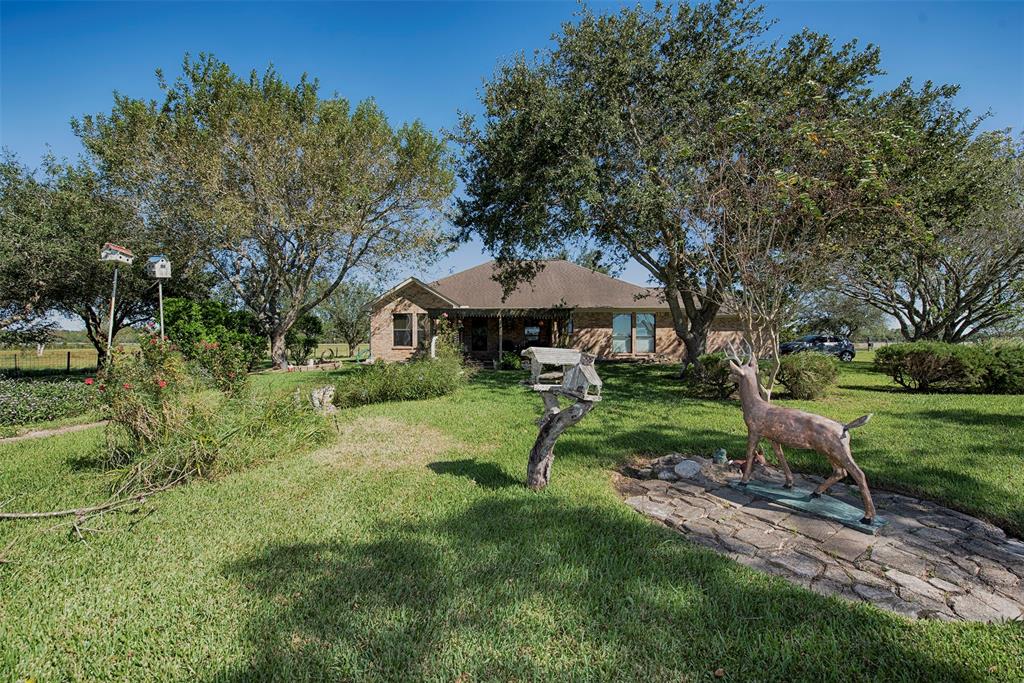 4004 1 FM 2917 Road, Alvin, Texas 77511, 2 Bedrooms Bedrooms, 7 Rooms Rooms,2 BathroomsBathrooms,Country Homes/acreage,For Sale,FM 2917,97947827