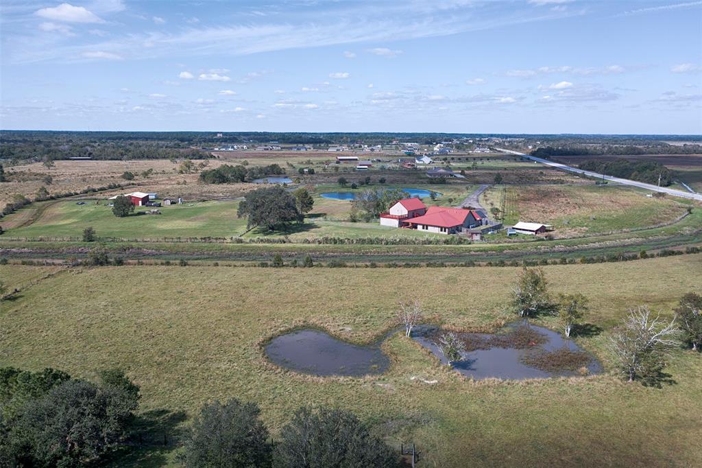 4004 1 FM 2917 Road, Alvin, Texas 77511, 2 Bedrooms Bedrooms, 7 Rooms Rooms,2 BathroomsBathrooms,Country Homes/acreage,For Sale,FM 2917,97947827