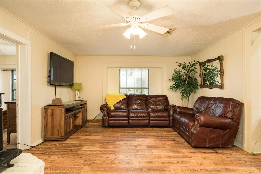 2013 1 Highway 288b, Angleton, Texas 77515, 3 Bedrooms Bedrooms, 7 Rooms Rooms,2 BathroomsBathrooms,Single-family,For Sale,Highway 288b,24331914