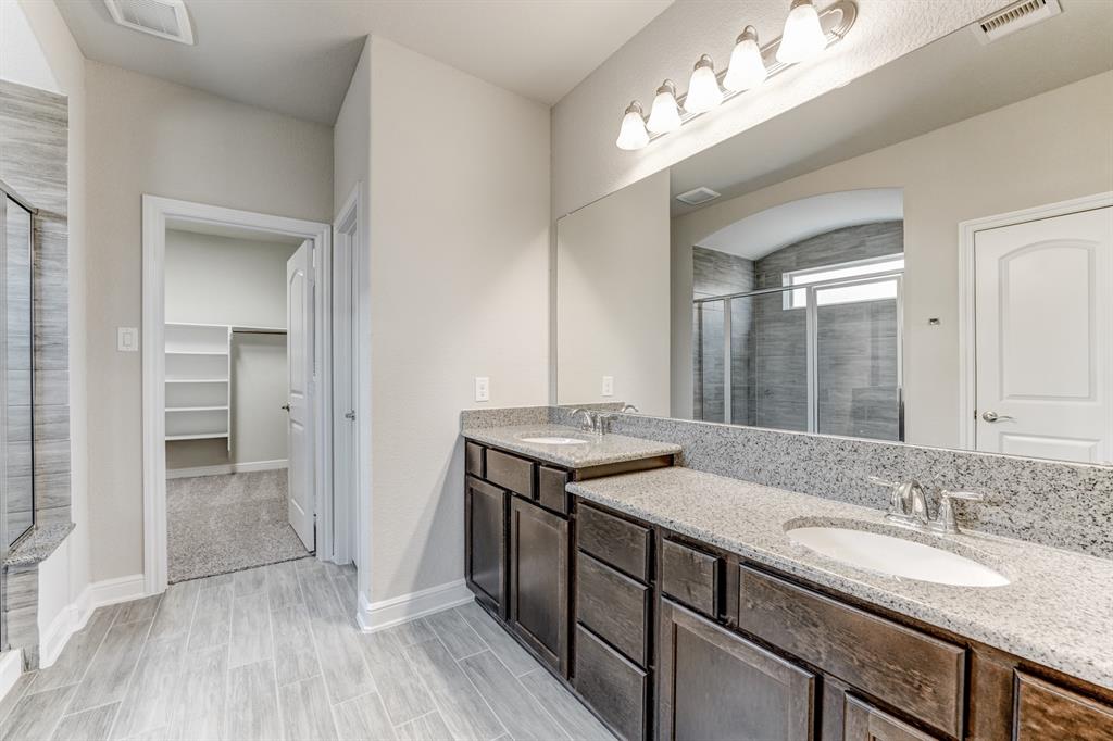 13118 1 Chateau Landing Drive, Texas City, Texas 77568, 4 Bedrooms Bedrooms, 12 Rooms Rooms,2 BathroomsBathrooms,Single-family,For Sale,Chateau Landing,53316300