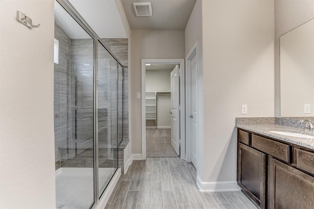 13118 1 Chateau Landing Drive, Texas City, Texas 77568, 4 Bedrooms Bedrooms, 12 Rooms Rooms,2 BathroomsBathrooms,Single-family,For Sale,Chateau Landing,53316300