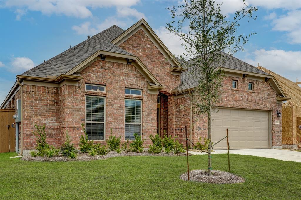 13118 1 Chateau Landing Drive, Texas City, Texas 77568, 4 Bedrooms Bedrooms, 12 Rooms Rooms,2 BathroomsBathrooms,Single-family,For Sale,Chateau Landing,53316300