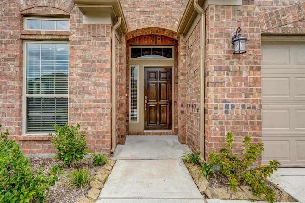 13118 1 Chateau Landing Drive, Texas City, Texas 77568, 4 Bedrooms Bedrooms, 12 Rooms Rooms,2 BathroomsBathrooms,Single-family,For Sale,Chateau Landing,53316300