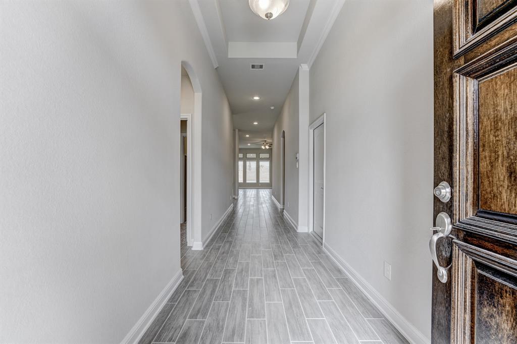 13118 1 Chateau Landing Drive, Texas City, Texas 77568, 4 Bedrooms Bedrooms, 12 Rooms Rooms,2 BathroomsBathrooms,Single-family,For Sale,Chateau Landing,53316300