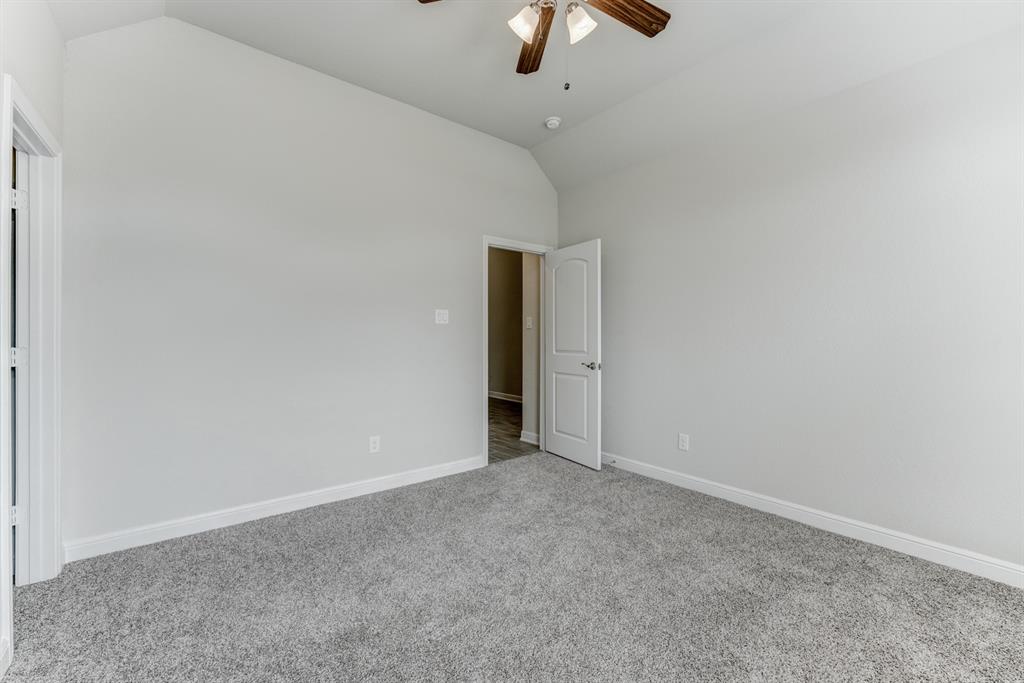13118 1 Chateau Landing Drive, Texas City, Texas 77568, 4 Bedrooms Bedrooms, 12 Rooms Rooms,2 BathroomsBathrooms,Single-family,For Sale,Chateau Landing,53316300
